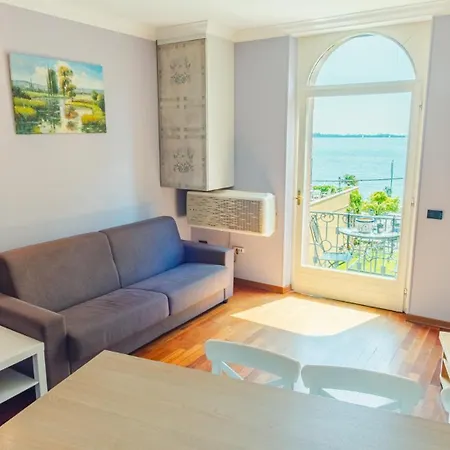 Appartamento La Finestra Sul - Italian Homing Gardone Riviera